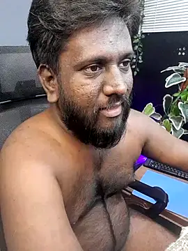 Snapshot of Rayansmith_ chatting on 10-12-25, 11:09 Rayansmith online show from 10-12-25, 11:09