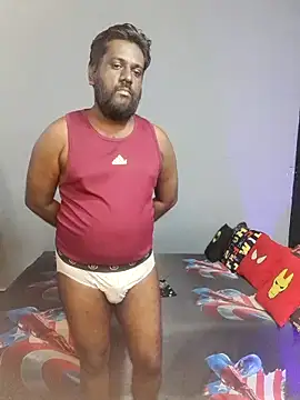 Snapshot of Rayansmith_ chatting on 10-19-25, 10:54 Rayansmith online show from 10-19-25, 10:54