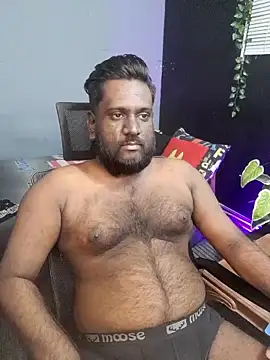 Snapshot of Rayansmith_ chatting on 11-04-25, 01:10 Rayansmith online show from 11-04-25, 01:10