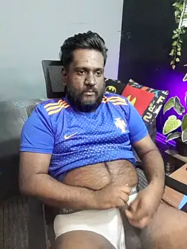 Snapshot of Rayansmith_ chatting on 11-14-25, 12:04 Rayansmith online show from 11-14-25, 12:04