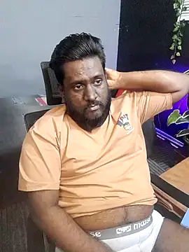 Snapshot of Rayansmith_ chatting on 11-16-25, 01:11 Rayansmith online show from 11-16-25, 01:11