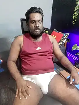 Snapshot of Rayansmith_ chatting on 11-19-25, 10:43 Rayansmith online show from 11-19-25, 10:43