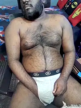 Snapshot of Rayansmith_ chatting on 12-22-25, 11:46 Rayansmith online show from 12-22-25, 11:46