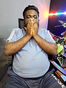 Snapshot of Rayansmith_ chatting on 01-07-26, 01:46 Rayansmith online show from 01-07-26, 01:46