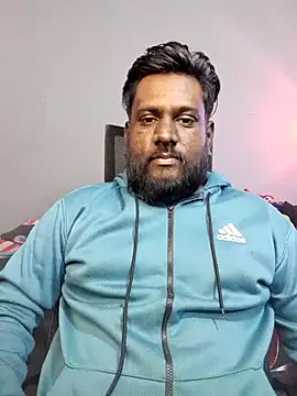 Snapshot of Rayansmith_ chatting on 01-12-26, 10:26 Rayansmith online show from 01-12-26, 10:26