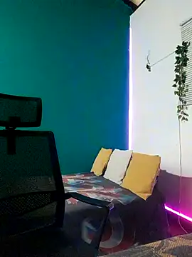 Snapshot of Rayansmith_ chatting on 03-05-26, 12:12 Rayansmith online show from 03-05-26, 12:12