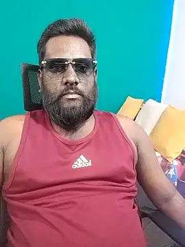 Snapshot of Rayansmith_ chatting on 03-12-26, 01:23 Rayansmith online show from 03-12-26, 01:23