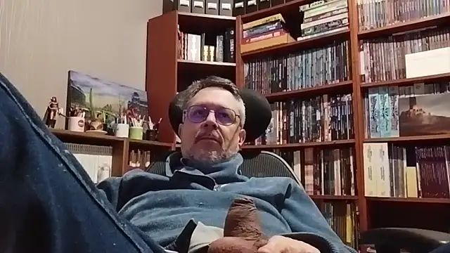 Mandra is a whore online show from 11-20-25, 07:02