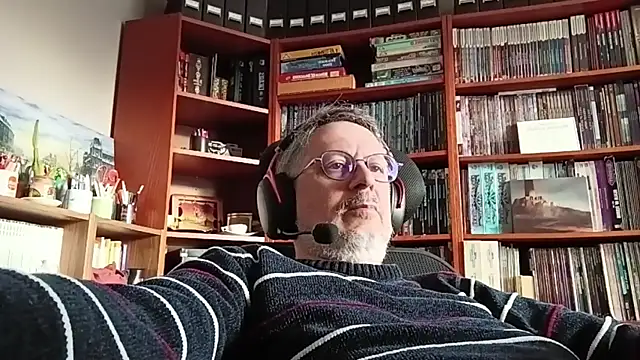 Mandra is a whore online show from 11-24-25, 08:36