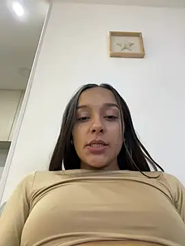Snapshot of dominantandsubmissiveshow chatting on 02-25-25, 05:36 dominantandsubmissiveshow online show from 02-25-25, 05:36