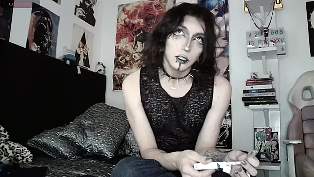 kiiler queen online show from 04-30-26, 07:53