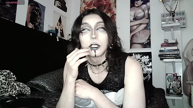 kiiler queen online show from 04-30-26, 08:57