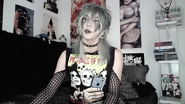 kiiler queen online show from 06-18-26, 08:13