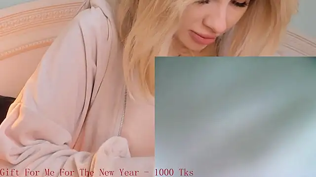 Snapshot of jannemary chatting on 12-29-24, 05:21 jannemary online show from 12-29-24, 05:21