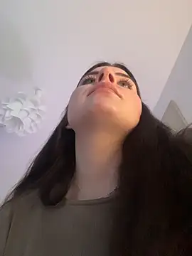 Snapshot of EllyNora chatting on 02-13-26, 03:52 EllyNora online show from 02-13-26, 03:52