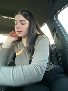 Snapshot of EllyNora chatting on 03-02-26, 04:03 EllyNora online show from 03-02-26, 04:03