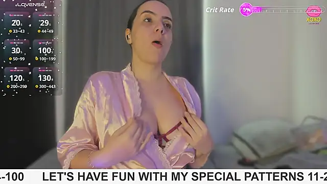 Snapshot of rouse_lili chatting on 01-19-26, 04:11 rouse lili online show from 01-19-26, 04:11