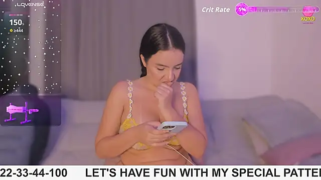 Snapshot of rouse_lili chatting on 02-21-26, 02:51 rouse lili online show from 02-21-26, 02:51