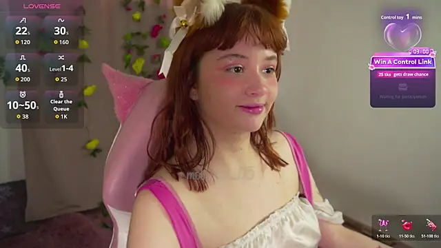 Snapshot of molly_russell chatting on 12-17-25, 05:19 molly russell online show from 12-17-25, 05:19