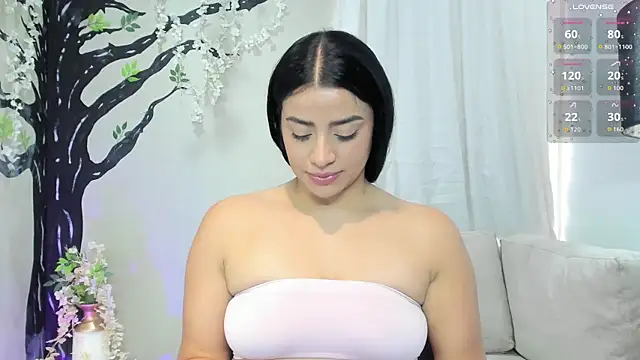 Snapshot of Paula_Desousa chatting on 10-26-25, 06:25 Paula Desousa online show from 10-26-25, 06:25