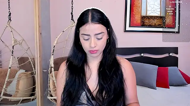 Snapshot of Paula_Desousa chatting on 11-06-25, 07:37 Paula Desousa online show from 11-06-25, 07:37