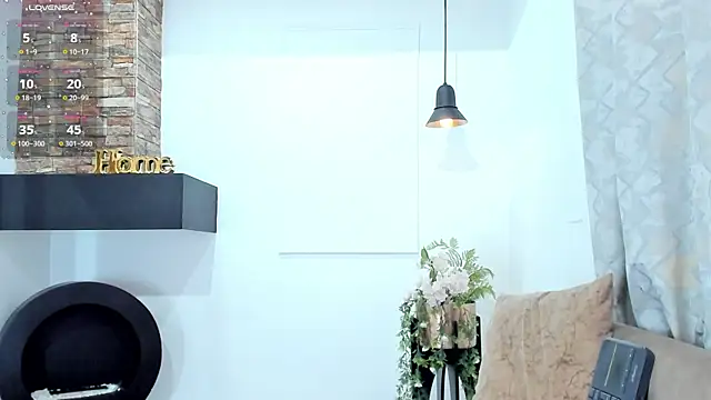 Snapshot of Paula_Desousa chatting on 11-07-25, 07:47 Paula Desousa online show from 11-07-25, 07:47