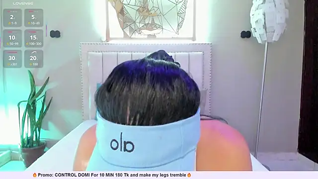 Snapshot of Paula_Desousa chatting on 11-26-25, 07:37 Paula Desousa online show from 11-26-25, 07:37