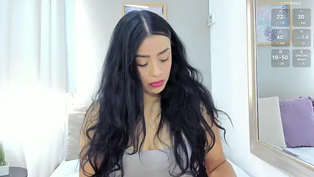 Snapshot of Paula_Desousa chatting on 01-07-26, 06:43 Paula Desousa online show from 01-07-26, 06:43