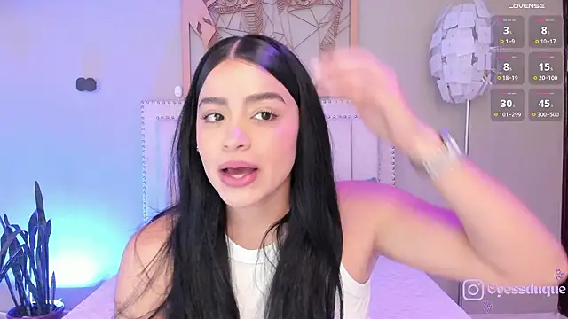 Snapshot of Paula_Desousa chatting on 02-11-26, 03:50 Paula Desousa online show from 02-11-26, 03:50