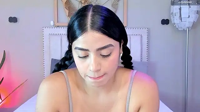 Snapshot of Paula_Desousa chatting on 03-06-26, 05:20 Paula Desousa online show from 03-06-26, 05:20