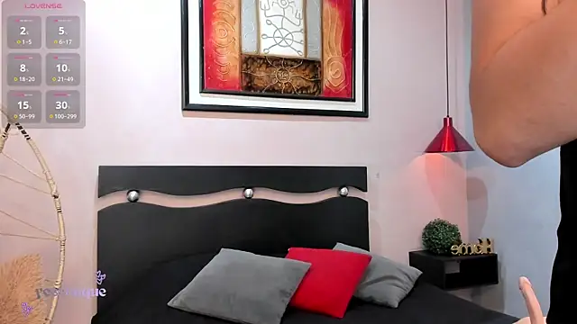 Paula Desousa online show from 07-12-26, 06:21
