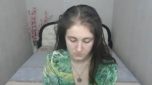 Holliy Cooper online show from 03-13-25, 10:57