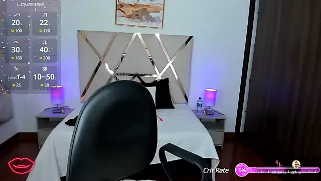 Snapshot of carolynne18 chatting on 01-15-25, 12:15 carolynne18 online show from 01-15-25, 12:15