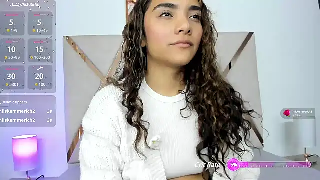 Snapshot of carolynne18 chatting on 03-06-25, 12:09 carolynne18 online show from 03-06-25, 12:09