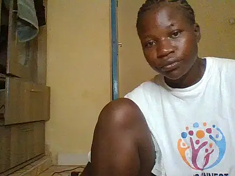 Snapshot of prettychic5 chatting on 01-12-26, 06:18 prettychic5 online show from 01-12-26, 06:18