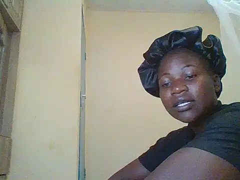 Snapshot of prettychic5 chatting on 02-09-26, 08:51 prettychic5 online show from 02-09-26, 08:51