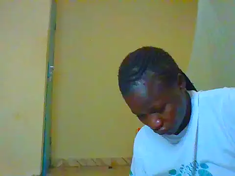 Snapshot of prettychic5 chatting on 03-16-26, 06:17 prettychic5 online show from 03-16-26, 06:17