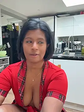 Snapshot of RoseMelanie chatting on 03-23-26, 08:07 RoseMelanie online show from 03-23-26, 08:07