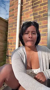 RoseMelanie online show from 05-06-26, 07:02