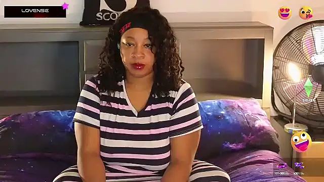 temptressbeauty24 online show from 03-10-25, 10:02