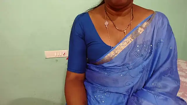 Snapshot of shrutitelugu69 chatting on 03-04-26, 02:23 shrutitelugu69 online show from 03-04-26, 02:23