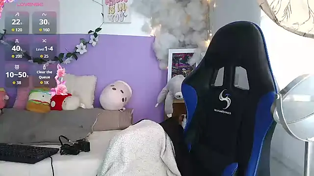 northly online show from 10-10-25, 01:21