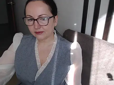 Alma44 online show from 03-11-26, 07:14