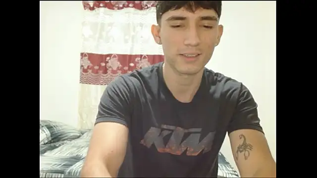 Snapshot of ChicoMaloFfF chatting on 02-03-26, 02:53 ChicoMaloFfF online show from 02-03-26, 02:53