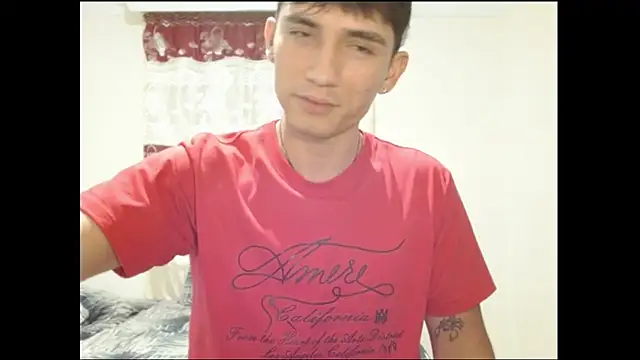 Snapshot of ChicoMaloFfF chatting on 02-09-26, 12:58 ChicoMaloFfF online show from 02-09-26, 12:58