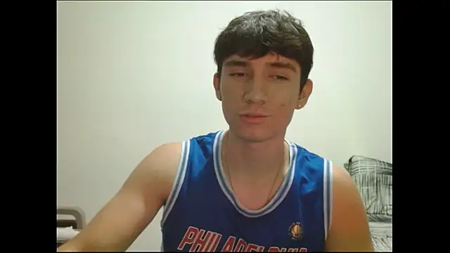 Snapshot of ChicoMaloFfF chatting on 03-12-26, 11:33 ChicoMaloFfF online show from 03-12-26, 11:33