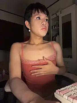 Snapshot of Plaxtique chatting on 01-08-26, 09:28 Plaxtique online show from 01-08-26, 09:28