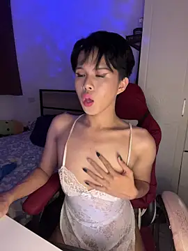 Snapshot of Plaxtique chatting on 03-31-26, 03:12 Plaxtique online show from 03-31-26, 03:12