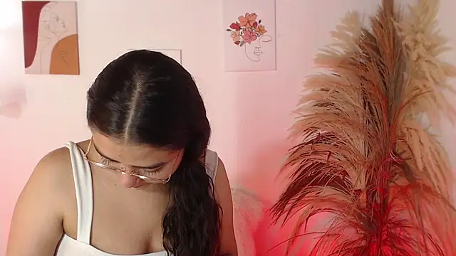  Kim  M online show from 09-13-25, 11:54