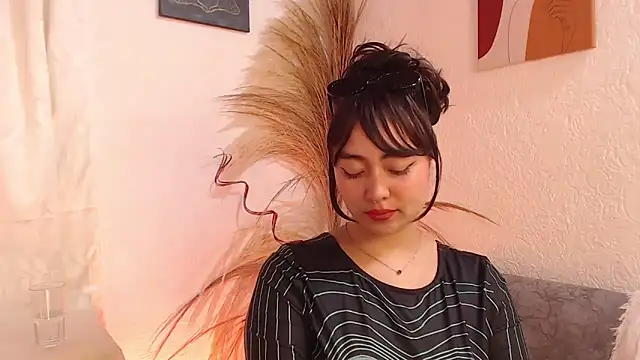  Kim  M online show from 04-29-26, 03:49